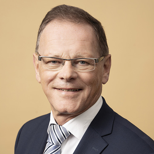 https://www.ft.dk/-/media/cv/foto/2022/v/erling-bonnesen/erling_bonnesen_500.jpg