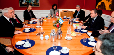 Folketingets præsidium mødes med Israels udenrigsminister