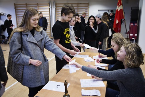 Skolevalg fortsætter