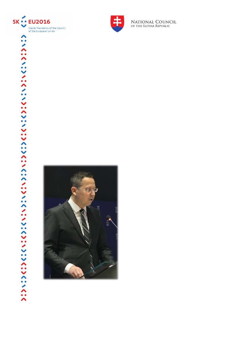 1682758_0002.png