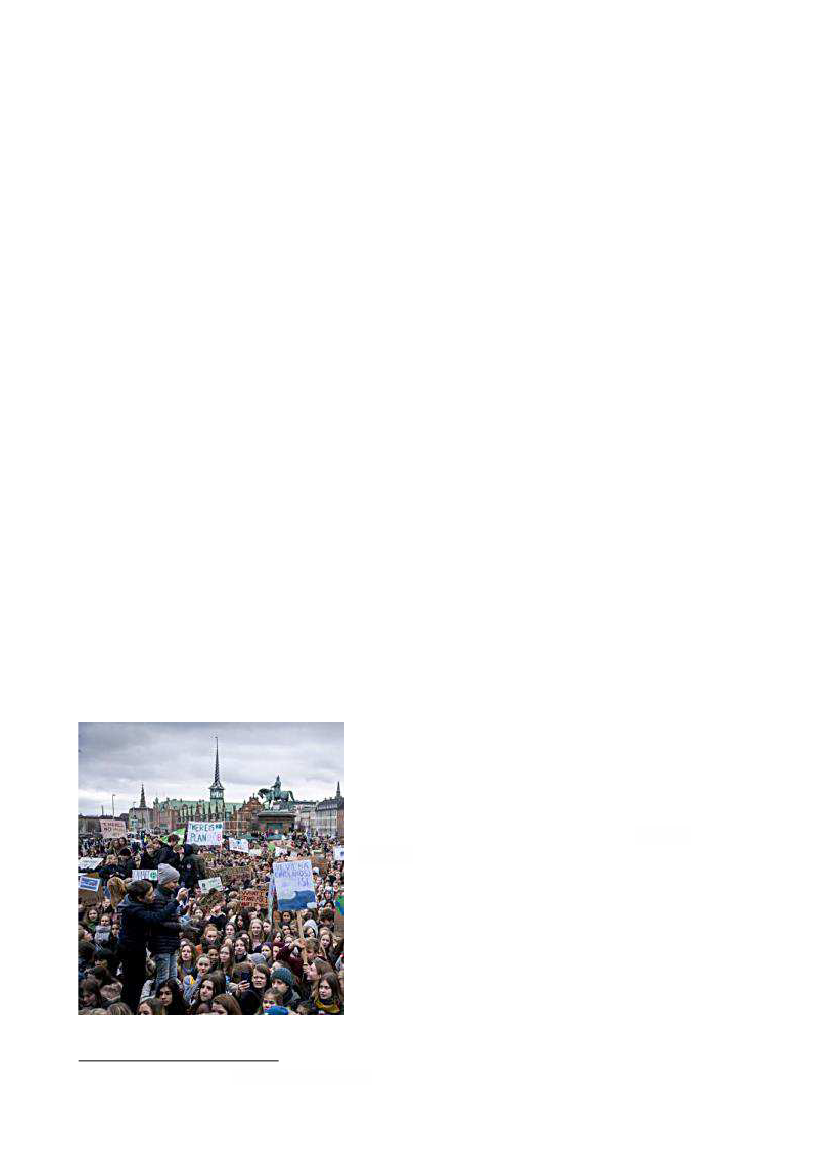 2372979_0033.png
