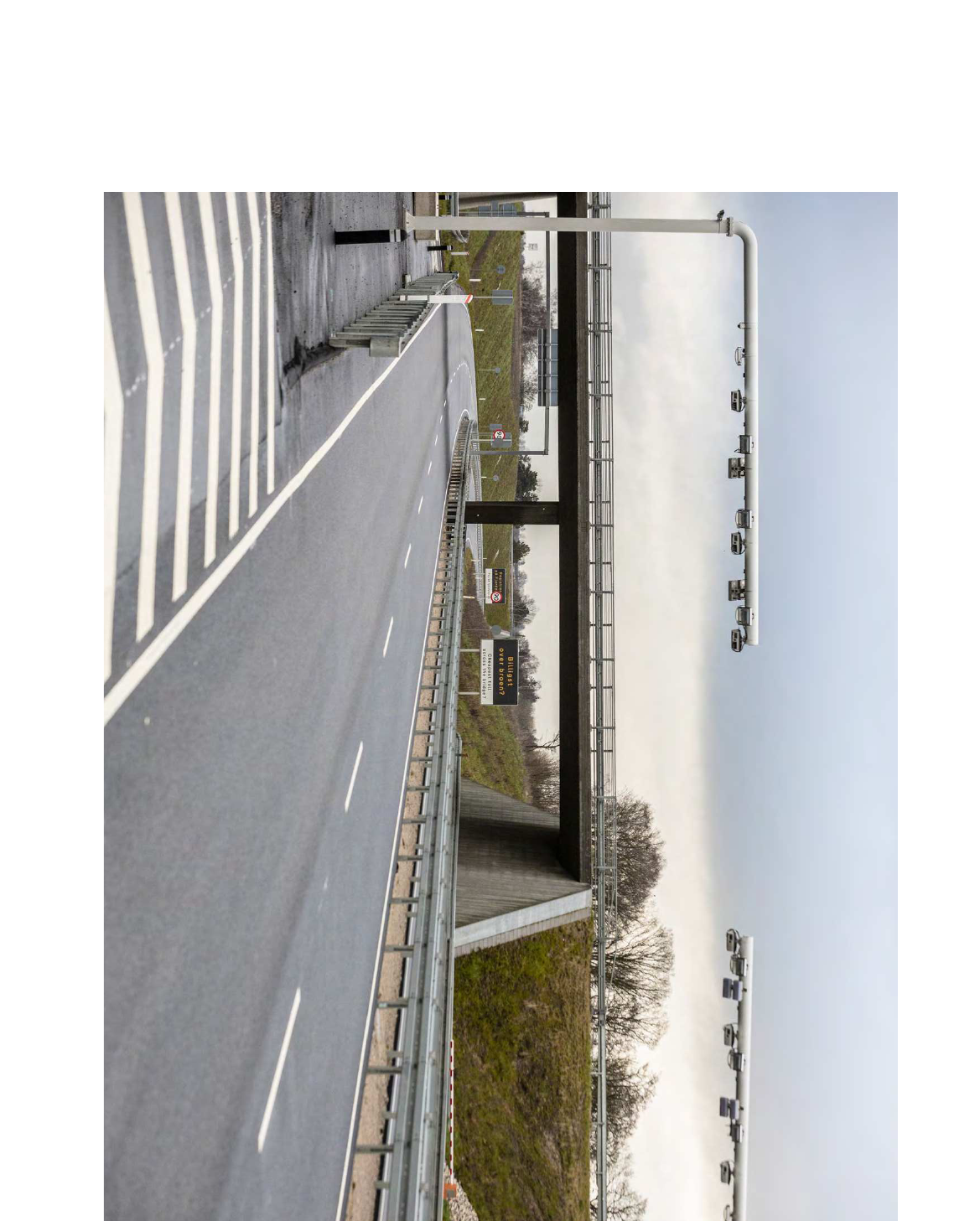 2382651_0021.png