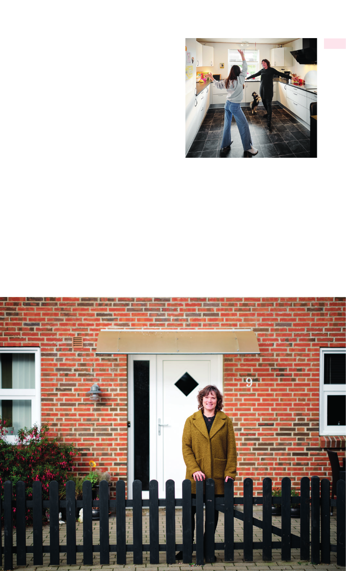 2779816_0021.png